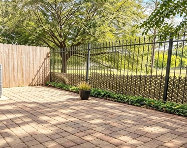 3411 Clearview Circle - Photo Thumbnail 11