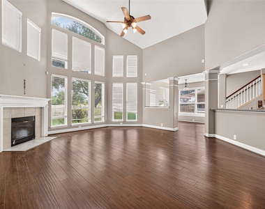 16411 Canyon Chase Drive - Photo Thumbnail 24