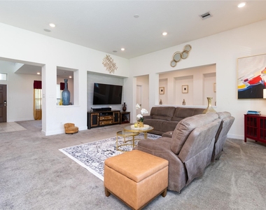 15706 Easton Gate Lane - Photo Thumbnail 10