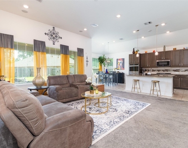 15706 Easton Gate Lane - Photo Thumbnail 9