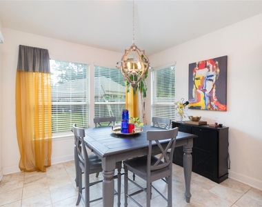 15706 Easton Gate Lane - Photo Thumbnail 11