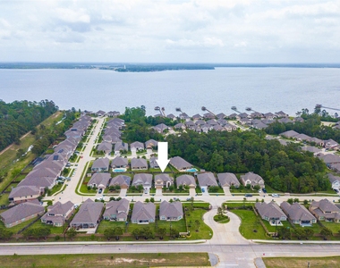 15706 Easton Gate Lane - Photo Thumbnail 3