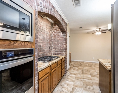21315 Park Post Lane - Photo Thumbnail 5