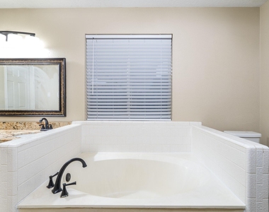 21315 Park Post Lane - Photo Thumbnail 13