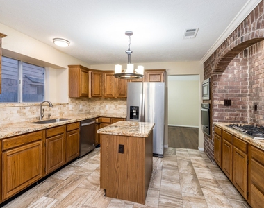 21315 Park Post Lane - Photo Thumbnail 2