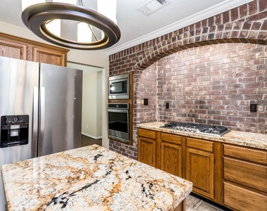 21315 Park Post Lane - Photo Thumbnail 3