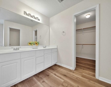 18103 Dardanelles Court - Photo Thumbnail 14