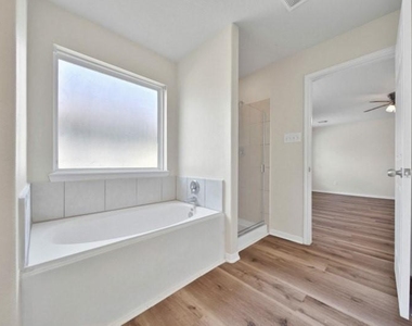 18103 Dardanelles Court - Photo Thumbnail 17