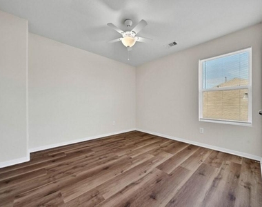 18103 Dardanelles Court - Photo Thumbnail 28