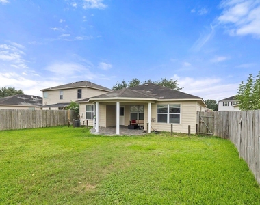 7115 Northchase Lane - Photo Thumbnail 20