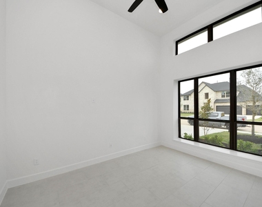 8706 Incandesce Rise Drive - Photo Thumbnail 23