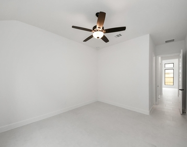 8706 Incandesce Rise Drive - Photo Thumbnail 43