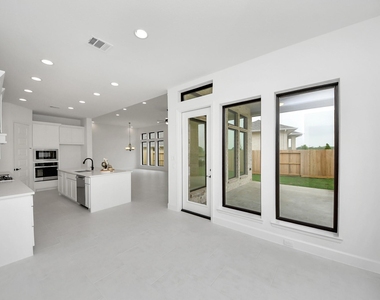 8706 Incandesce Rise Drive - Photo Thumbnail 32