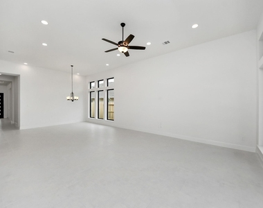 8706 Incandesce Rise Drive - Photo Thumbnail 20