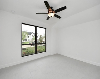 8706 Incandesce Rise Drive - Photo Thumbnail 25