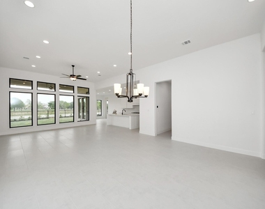 8706 Incandesce Rise Drive - Photo Thumbnail 10