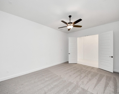 8706 Incandesce Rise Drive - Photo Thumbnail 31