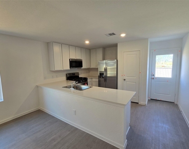 26934 Cherry Plum Lane - Photo Thumbnail 8