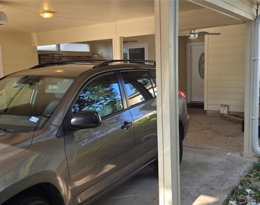 16011 Glen Mar Drive - Photo Thumbnail 7