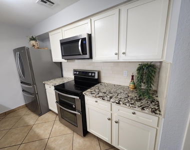 16011 Glen Mar Drive - Photo Thumbnail 26