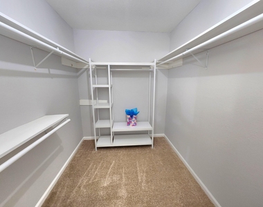 16011 Glen Mar Drive - Photo Thumbnail 25