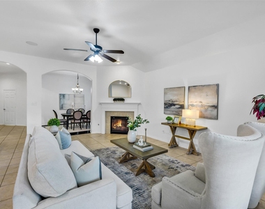 7014 Spruce View Court - Photo Thumbnail 4
