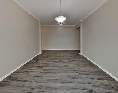 26873 Manor Falls Drive - Photo Thumbnail 6