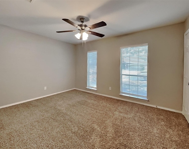 26873 Manor Falls Drive - Photo Thumbnail 12