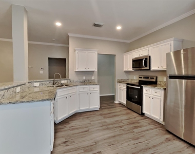 26873 Manor Falls Drive - Photo Thumbnail 4