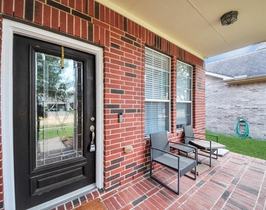4118 Ferro Street - Photo Thumbnail 6