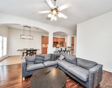 4118 Ferro Street - Photo Thumbnail 14