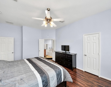 4118 Ferro Street - Photo Thumbnail 27