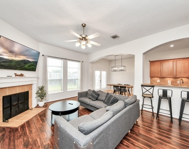 4118 Ferro Street - Photo Thumbnail 13
