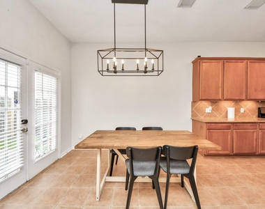 4118 Ferro Street - Photo Thumbnail 16