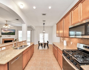 4118 Ferro Street - Photo Thumbnail 18