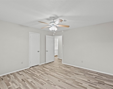 2729 Main Street Street - Photo Thumbnail 11