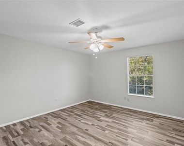 2729 Main Street Street - Photo Thumbnail 4