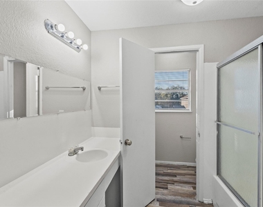 2729 Main Street Street - Photo Thumbnail 6
