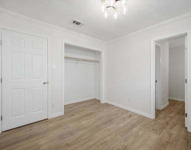 19930 Burle Oak Drive - Photo Thumbnail 19