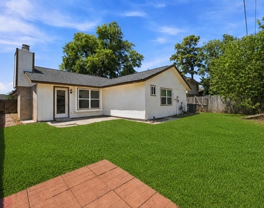 19930 Burle Oak Drive - Photo Thumbnail 24