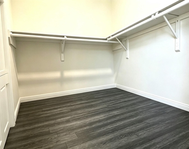 3307 Nila Creek Drive - Photo Thumbnail 14