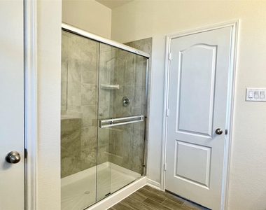 3307 Nila Creek Drive - Photo Thumbnail 19