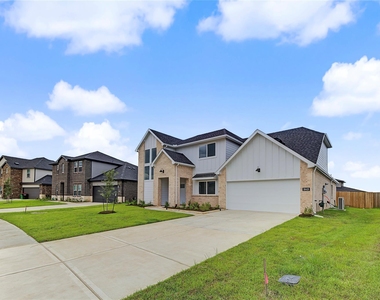 31415 Joshua Knoll Lane - Photo Thumbnail 2