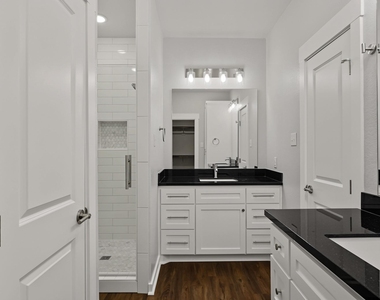 117 Sun City Lane - Photo Thumbnail 16