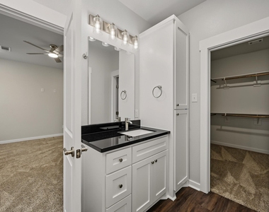 117 Sun City Lane - Photo Thumbnail 17