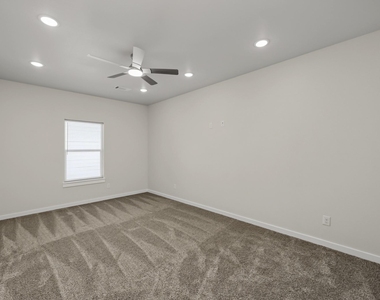 117 Sun City Lane - Photo Thumbnail 24