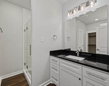 117 Sun City Lane - Photo Thumbnail 15