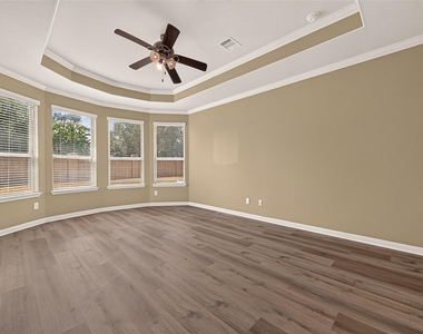 15711 Huddleston Drive - Photo Thumbnail 21