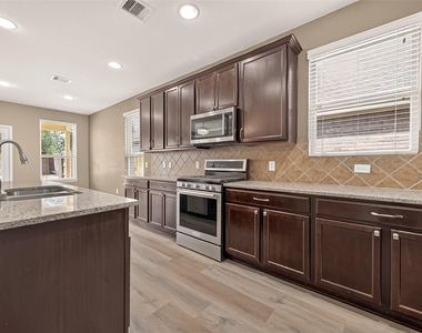 15711 Huddleston Drive - Photo Thumbnail 14
