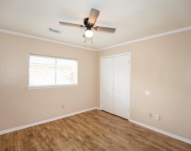 11514 Sagecreek Drive - Photo Thumbnail 24
